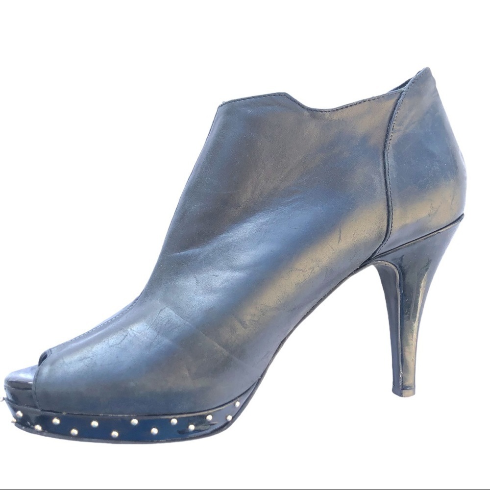 Reba "Brandy"  3" heel, platform Heeled Open Toe Leather Heel 9M Ankle Bootie
